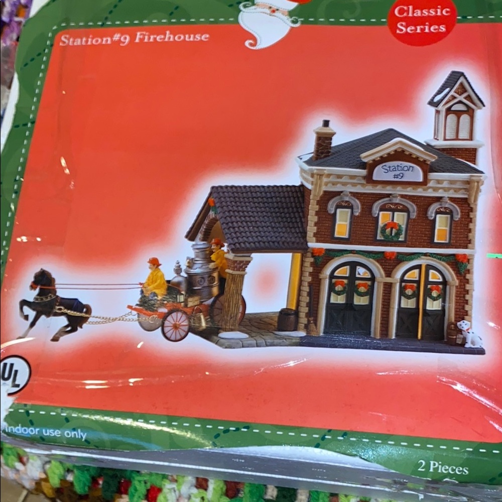 BX51 2002 Collectible Porcelain Santa’s Workplace Station #9 Festive - Picture 2 of 10